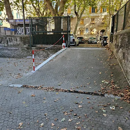 Casa Regis - Free Parking Gasthuis Genua